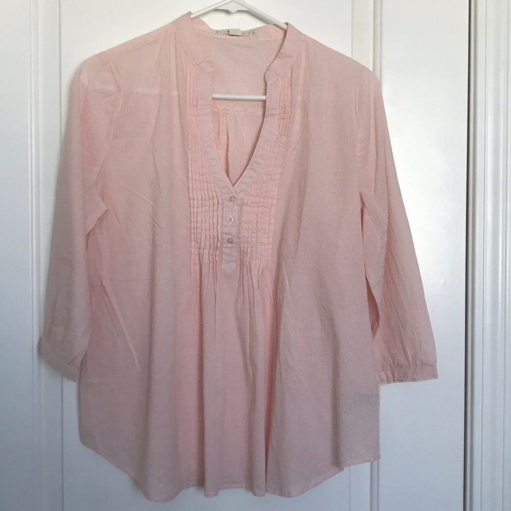 Lightly worn cute, comfortable top from Forever 21